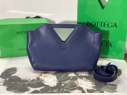 BV Point Dark Blue, For Women, Women’s Bags 13.7in/35cm