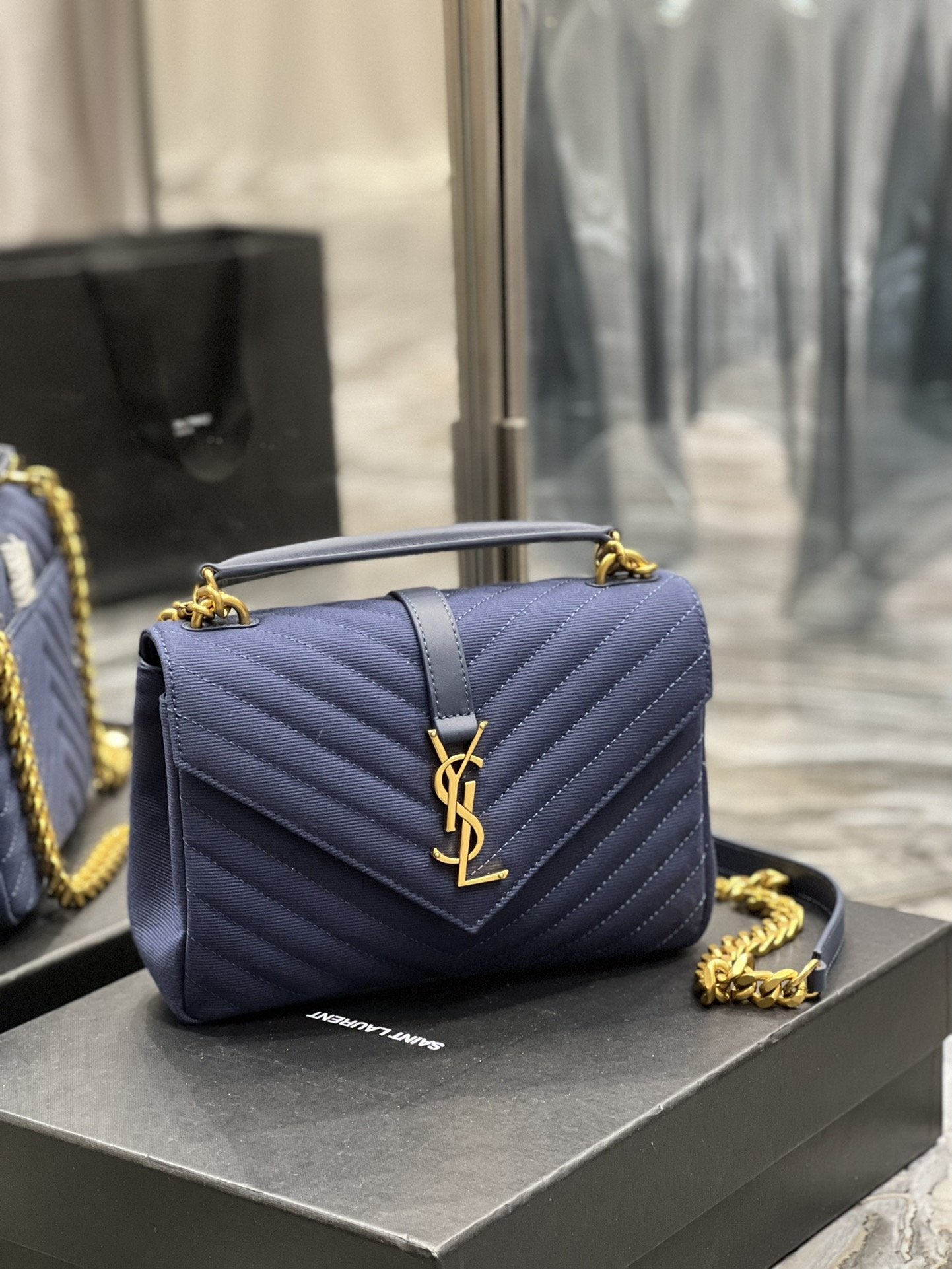 YSSL Envelope Medium Bag Marine In Mix Matelassé Grain De Poudre Embossed Material For Women 9.4in/24cm YSL 600185BOW914147