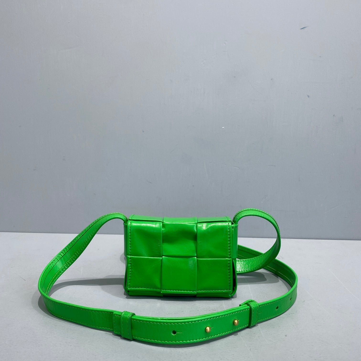 BV Candy Cassette Green, For Women, Bags 4.7in/12cm 667048VCQ723724