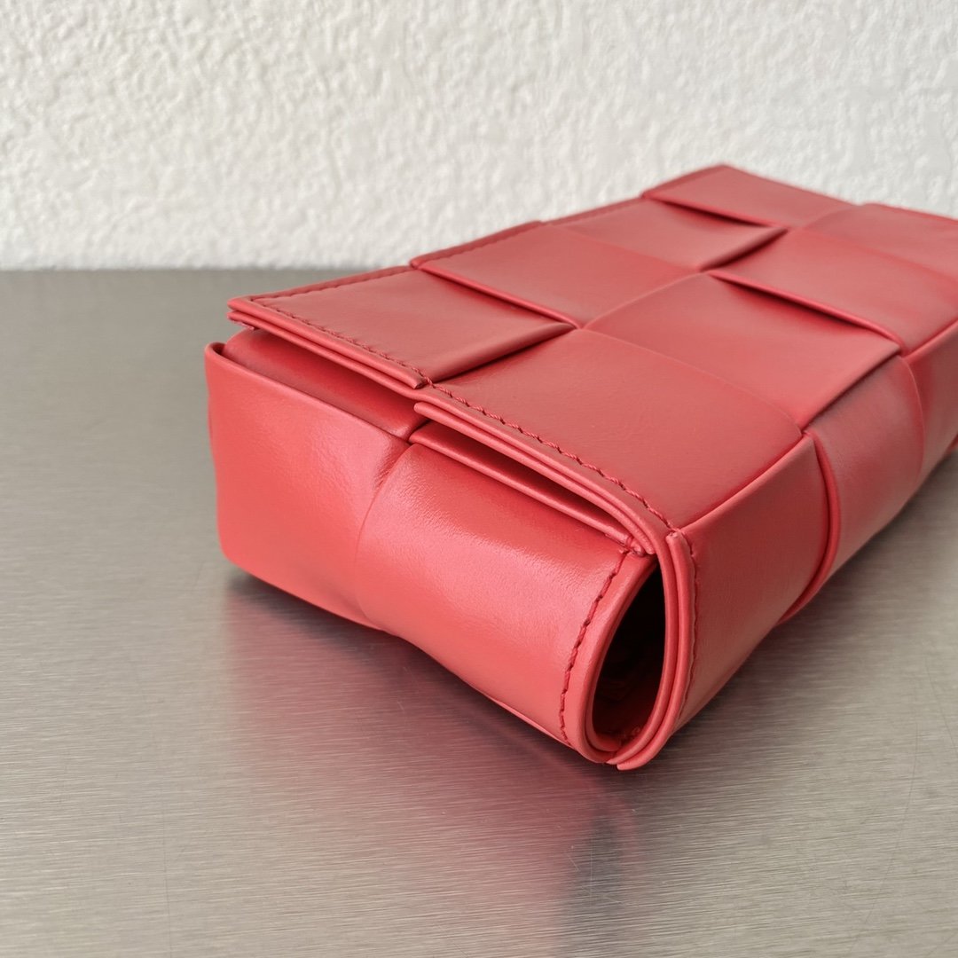 BV Candy Cassette Red, For Women, Women’s Bags 4.7in/12cm