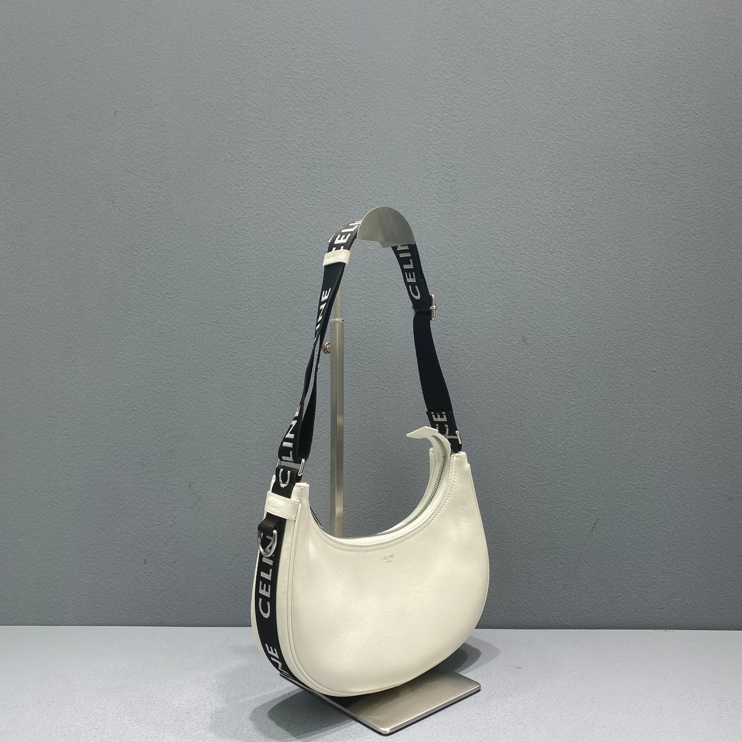 CE Medium Ava Bag With CE Strap White For Women 9in/23cm