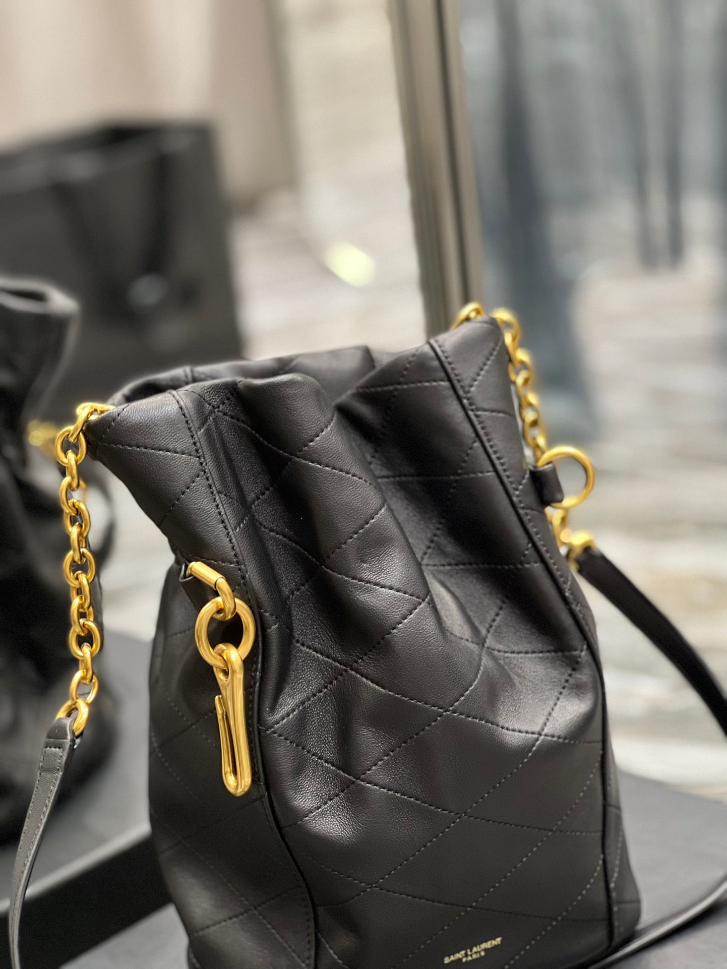 YSSL Le Maillon Bucket Bag Black For Women 10.6in/27cm YSL 686310AAAJK1000